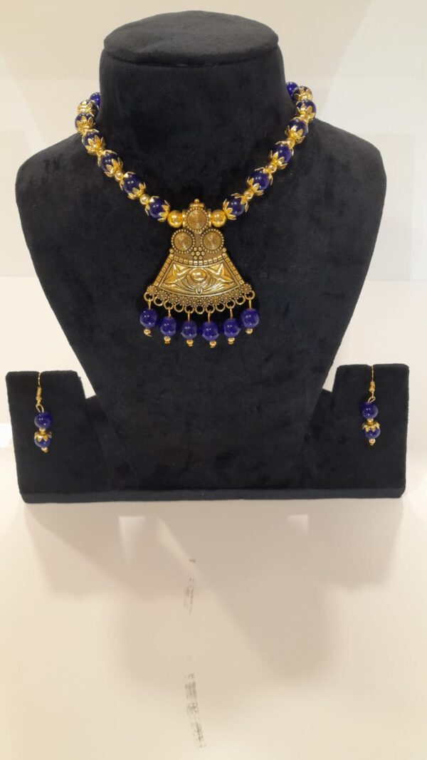 Navy Blue Bead Necklace set party wear set for engagements, mehndi, and haldi ceremonies. Use code WNS00051 to get yours. Contact via WhatsApp at 7707014061.